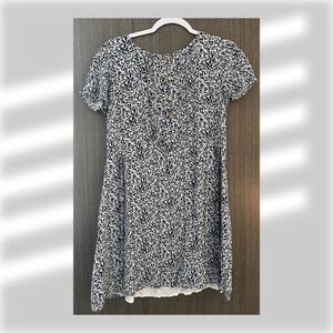 Loft Short Sleeve Dress • Blue and white • Size S
